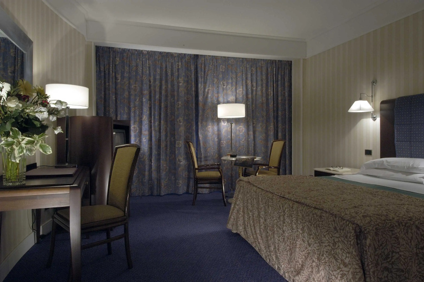 Radisson Blu Hotel, Florence — забронировать отель в Флоренции