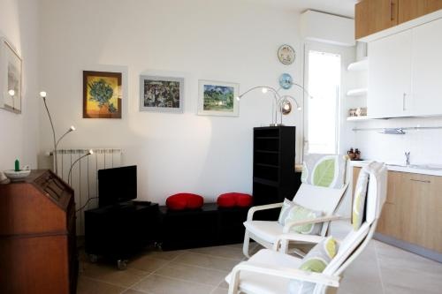 Lambrate Polimi Apartment — отель с удобствами в Милане