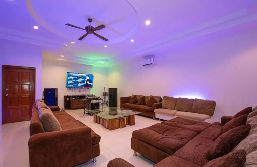 Цены на Pool Villa for Families and Party в Паттайе