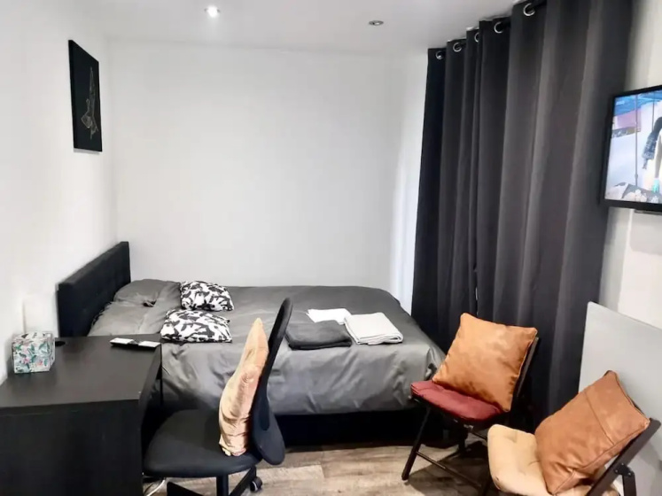 Cosy 1-bed Studio in Northolt — комфортный отель в Лондоне