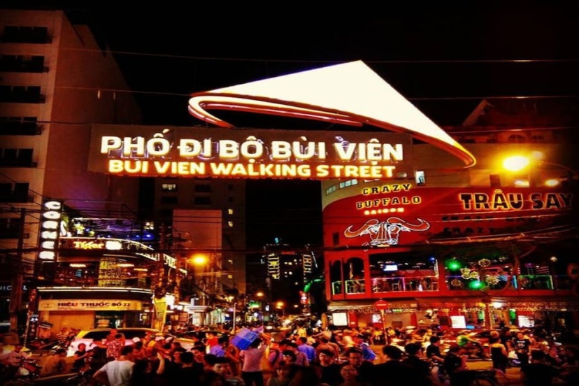 Hoang yen guesthouse — отель с удобным расположением в Хошимине