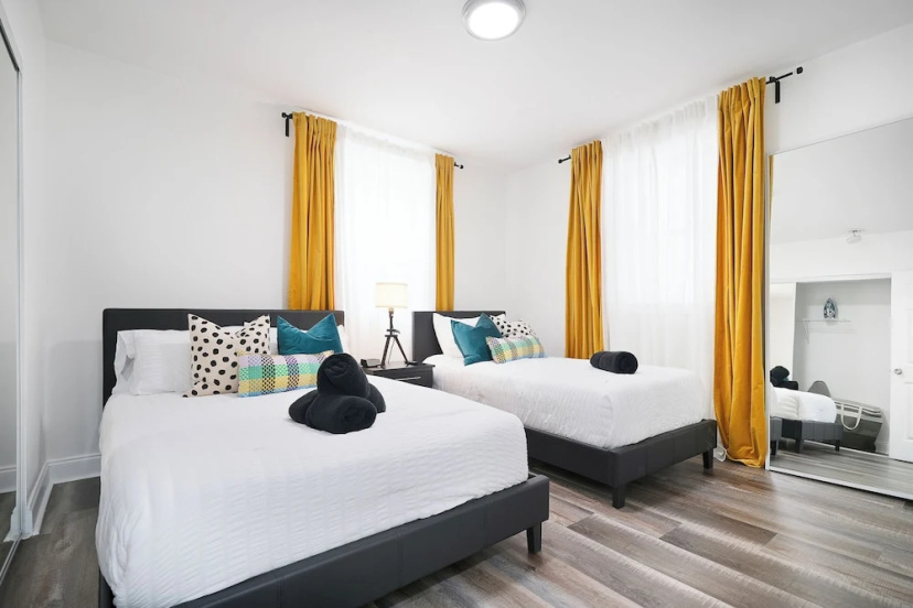 Цены на 4 to 14 Guests- 2 Kitchens, Comfort Retreat, BBQ Patio в Майами