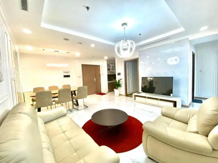 *Bom Homes* Vinhomes Central Park- Luxury Apartment — комфортный отель в Хошимине