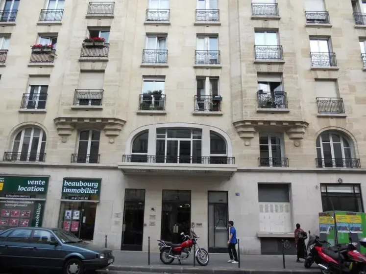 My Apartment in Le Marais-Beaubourg — отель с удобным расположением в Париже