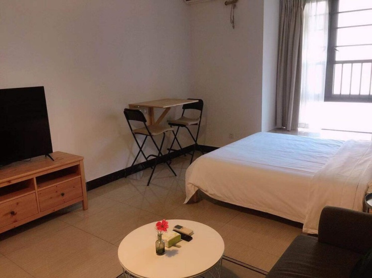 Guangzhou Easy Apartment — отель с удобствами в Гуанчжоу