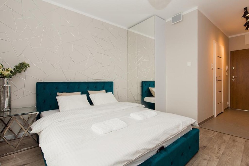 Warsaw To Be - Silver Apartment — комфортный отель в Варшаве