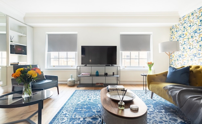 The Marble Arch Escape - Bright & Modern 2BDR Apartment — отель с удобствами в Лондоне
