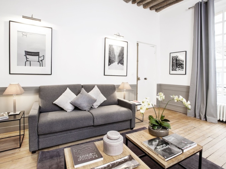 Luxury 2BDR Le Marais I by Livinparis — комфортный отель в Париже