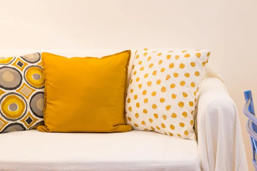 JOIVY Cosy 1-bed flat w/balcony in Alfama, moments from the Port — комфортный отель в Лиссабоне