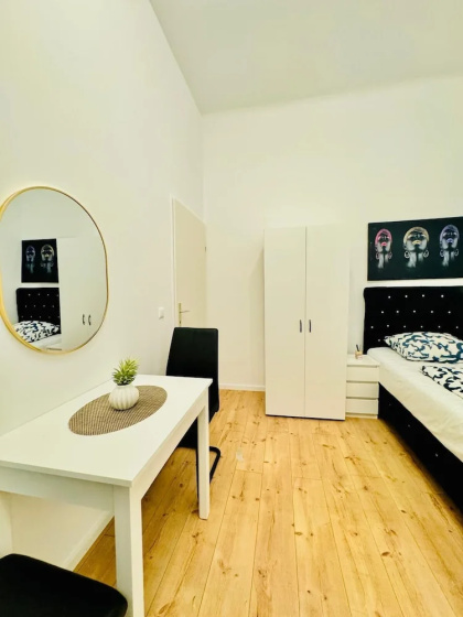 Elegant Five Bedroom Residence Alterlaa — отзывы гостей и цены