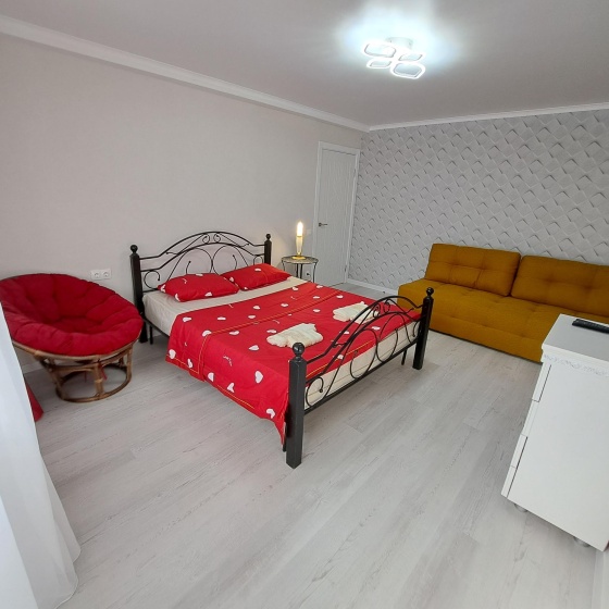 Цены на Rooms Apartments (Румс Апартментс) на проспекте Калинина в Пятигорске