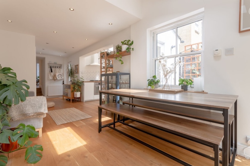 Stylish 2 Bedroom Apartment Stoke Newington — отзывы гостей и цены