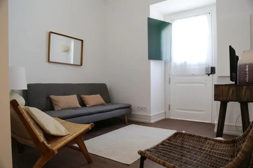 Comfortable Apartment in Central Lisbon — отель с удобным расположением в Лиссабоне