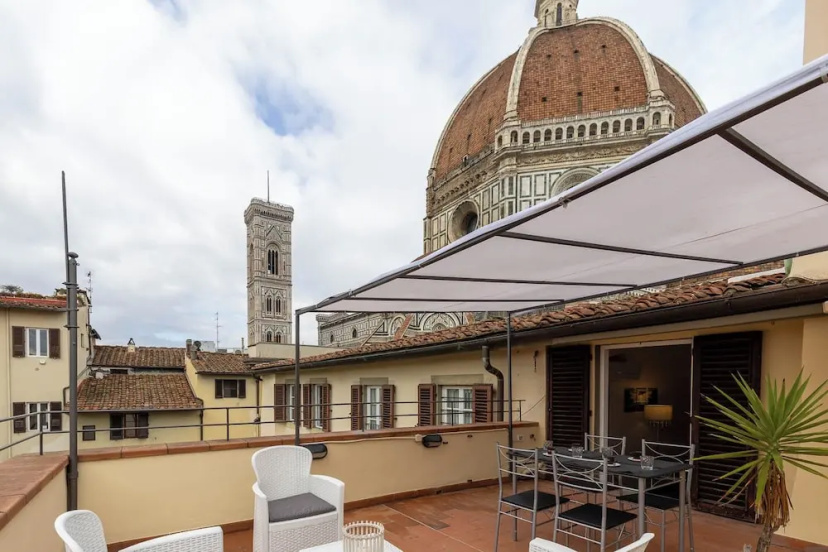 Pallottole Duomo Apartments — отель в Флоренции, Италия