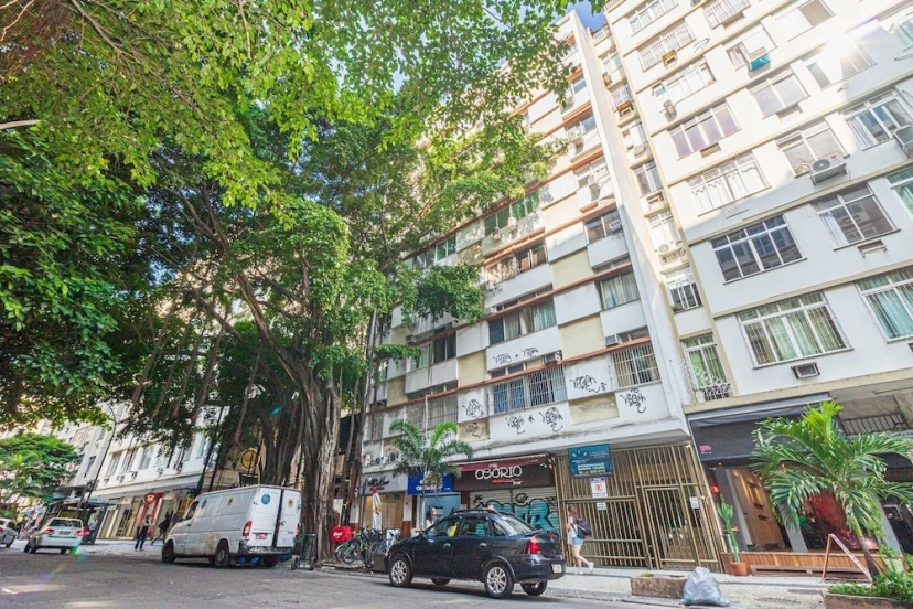 Rj01 Loft 200m da praia Posto 8 Arpoador — отель с удобным расположением в Рио
