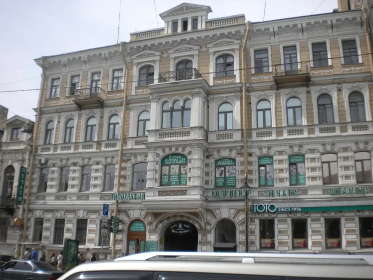 Piter Palace Gallery Apartments — забронировать отель в Санкт-Петербурге