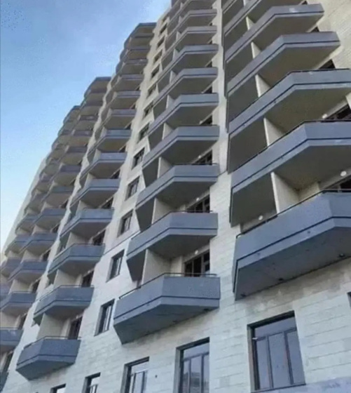 Beautiful apartment with 3 balconies in the center of Yerevan — отель в Ереван, Армения