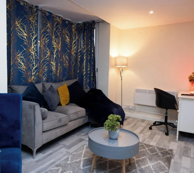 1 Bed-4guests-sofabed-wifi-closetocity-parking — отзывы гостей и цены