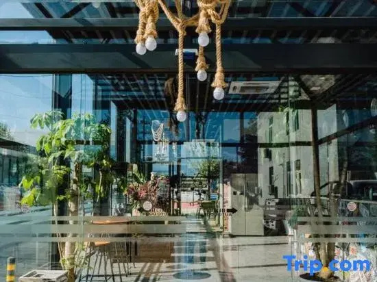 Jinhewan Business Hotel — отель с удобствами в Пекине
