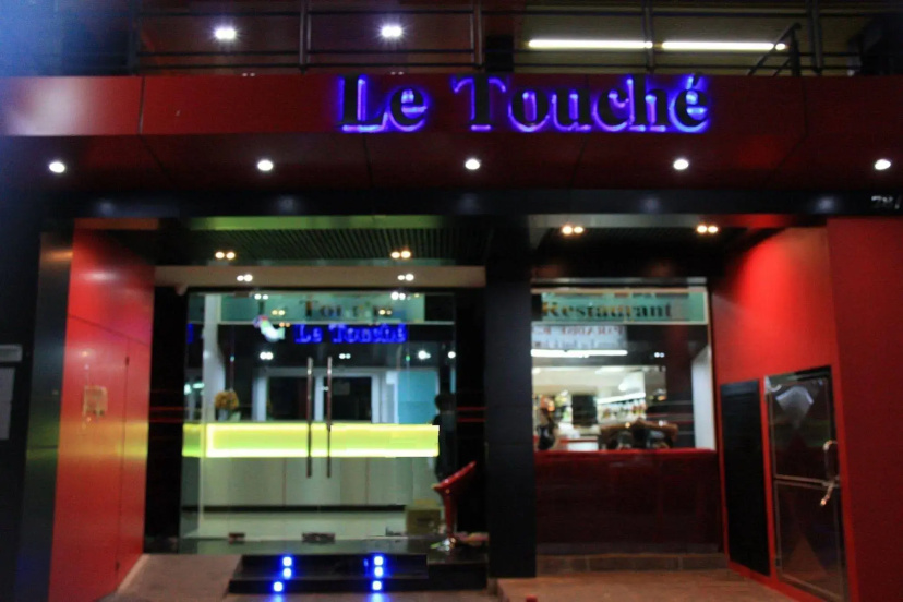 Le Touche Hotel — отель с удобным расположением в Бангкоке