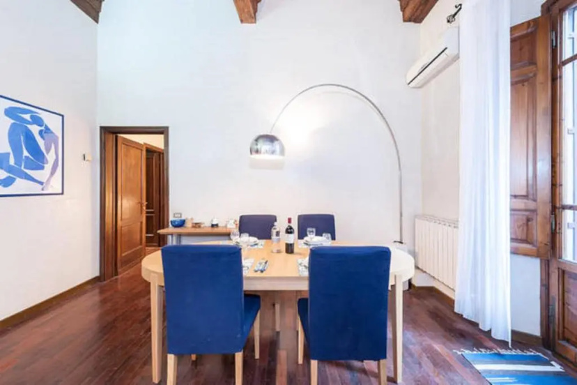 Tornabuoni Apartment — отель с удобствами в Флоренции