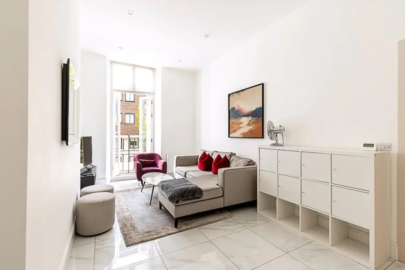 Stylish Two-bed Flat Near Oxford Circus — комфортный отель в Лондоне