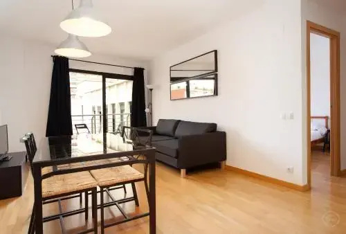 Guell Modern Apartment — отель с удобствами в Барселоне