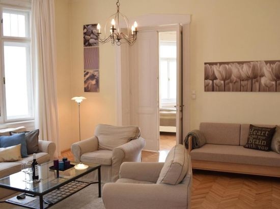 City Apartment Budapest — забронировать отель в Будапеште