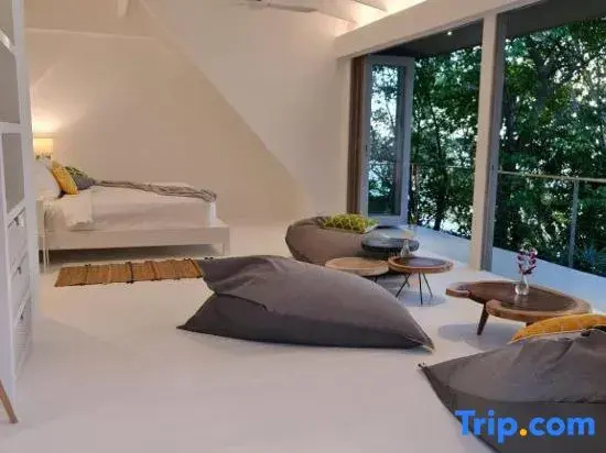 The Headland Villa 2 — комфортный отель в Кохе