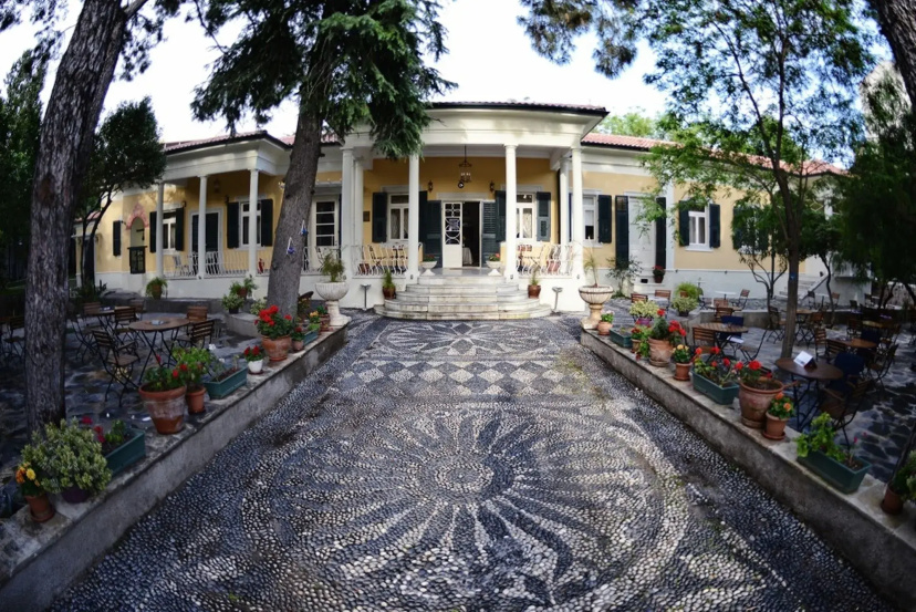 Цены на Villa Levante в Измире