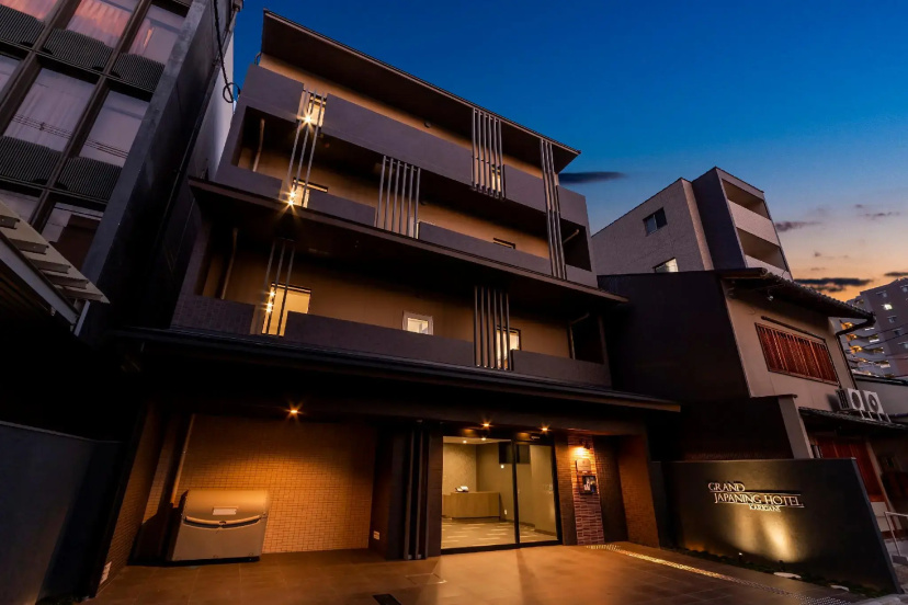 Smart Place Inn Kyoto Shijo Horikawa — отель в Киото для деловых поездок