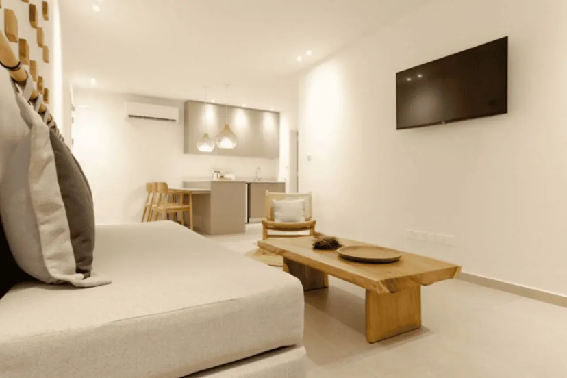 Сравните цены на Andreotis Hotel Apts в Протарас