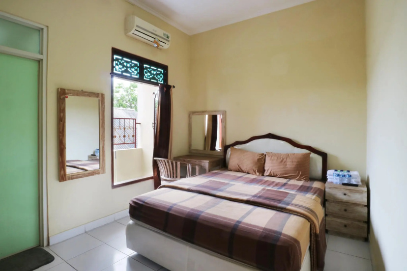 Dharma Gita Guest House 1 — отель в Нуса, Индонезия
