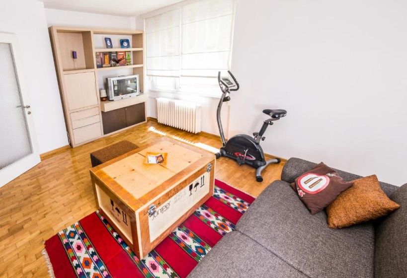 Apartment 33 — отзывы гостей и цены