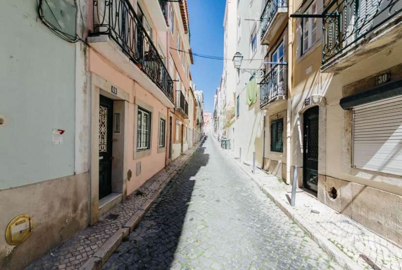 Rent4rest Bairro Alto Charming 1 Bedroom Apartment — отель в Лиссабоне, Португалия