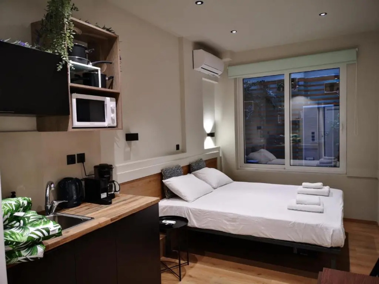 Цены на Syntagma Square Athenian apartments в Афины