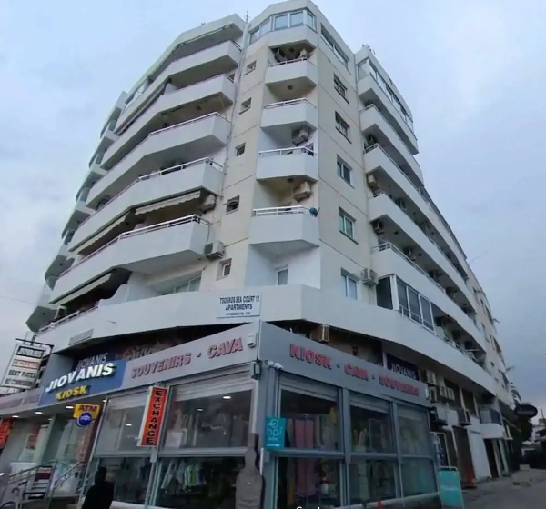 Larnaca Seaview Rooms — отель с удобствами в Ларнака