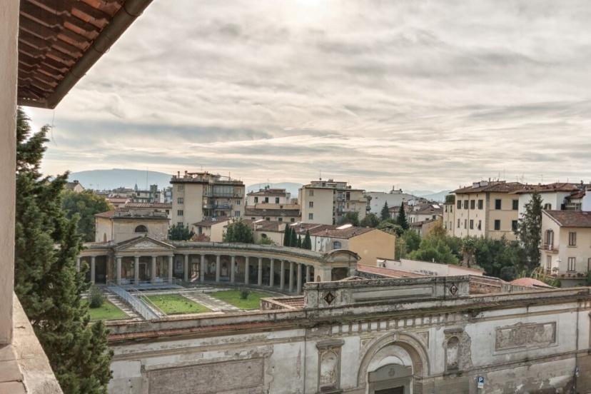 Lovely Apartment in Florence for 6 - Three Bedroom Apartment, Sleeps 6 — отель в Флоренции, Италия