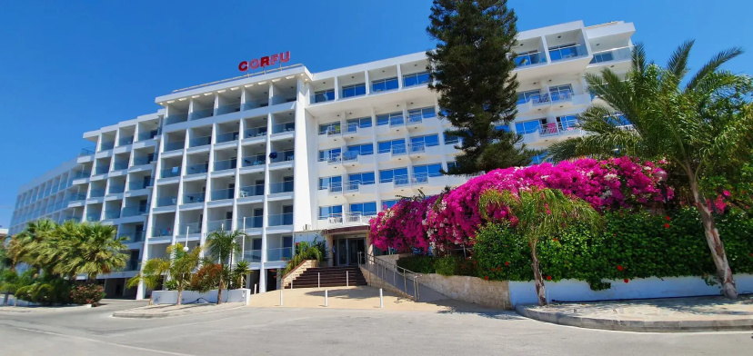 Corfu Hotel 4 — отель в Айя-Напа, Кипр