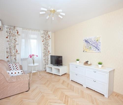 Цены на Serviced Apartments Krasnopresnenskaya в Москве