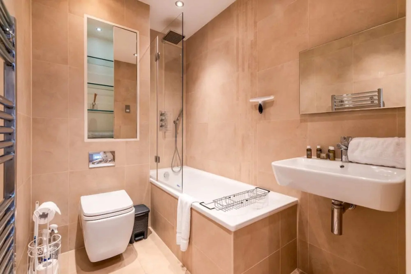 Цены на Gorgeous Kentish Town Flat в Лондоне