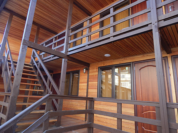 Guest House Wood House — отель с удобным расположением в Сухуми