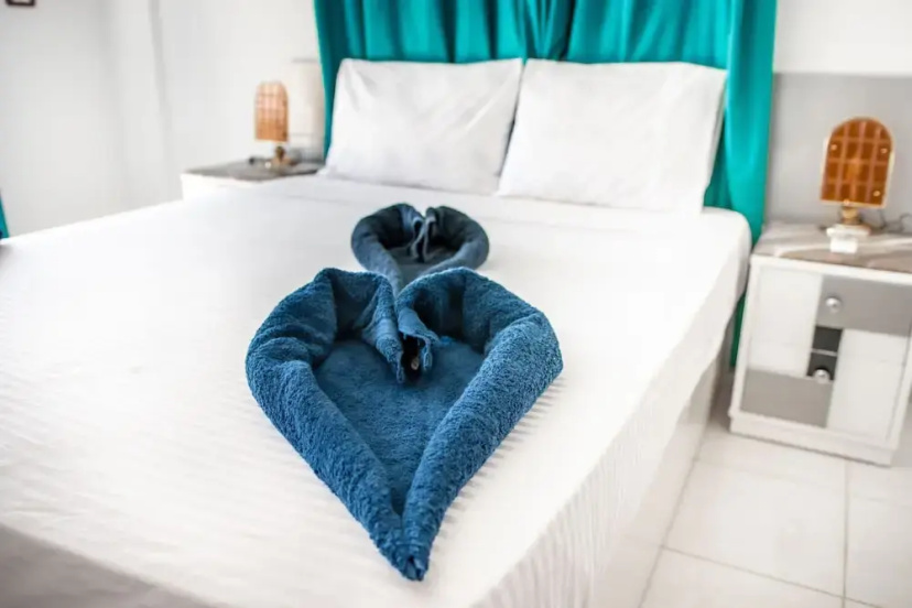 Luxury Apartment up to 3 Persons - Feel Home Away From Home — отзывы гостей и цены