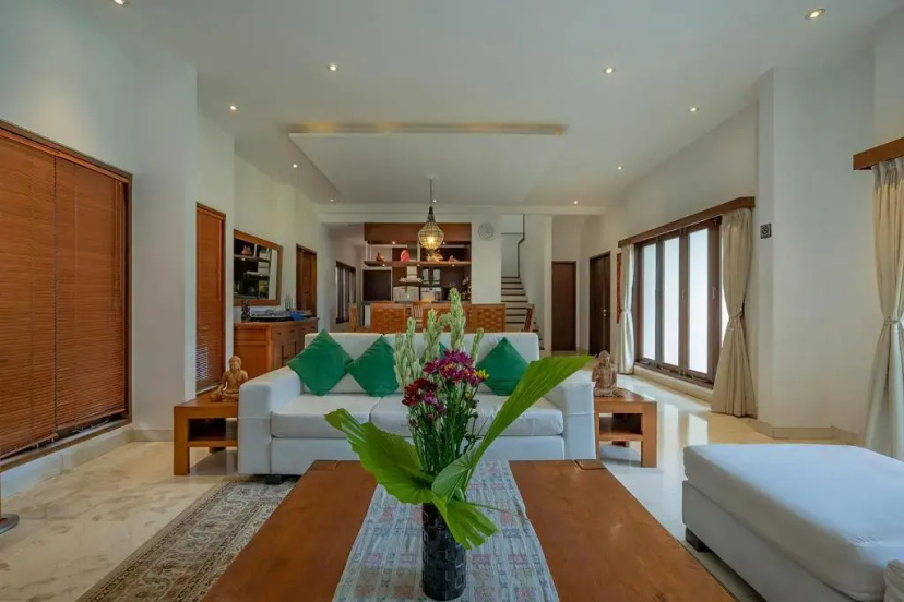 Bali Villa Lotus — забронировать отель в Кута