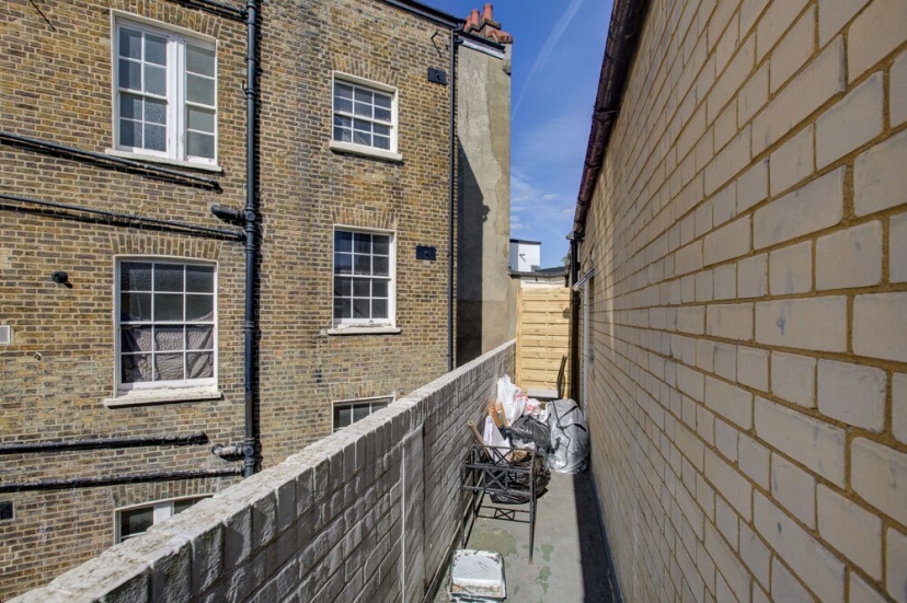 Private Family Apartment in Posh SW1 London — отель с удобствами в Лондоне