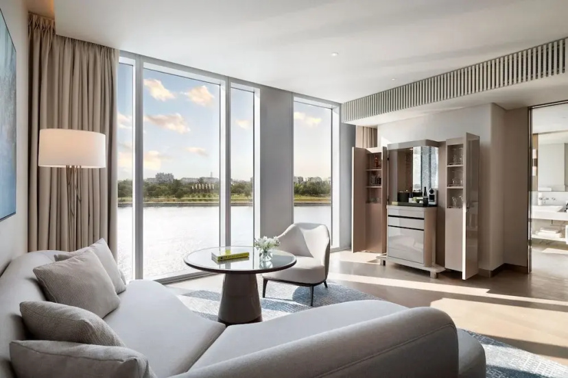The St. Regis Belgrade 5 — отель в Белграде, Сербия