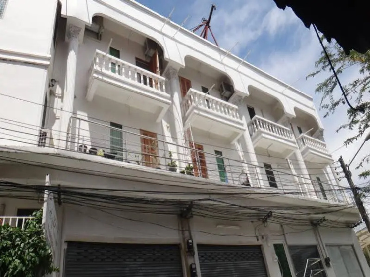 Tuk Mansion — отель с удобствами в Паттайе