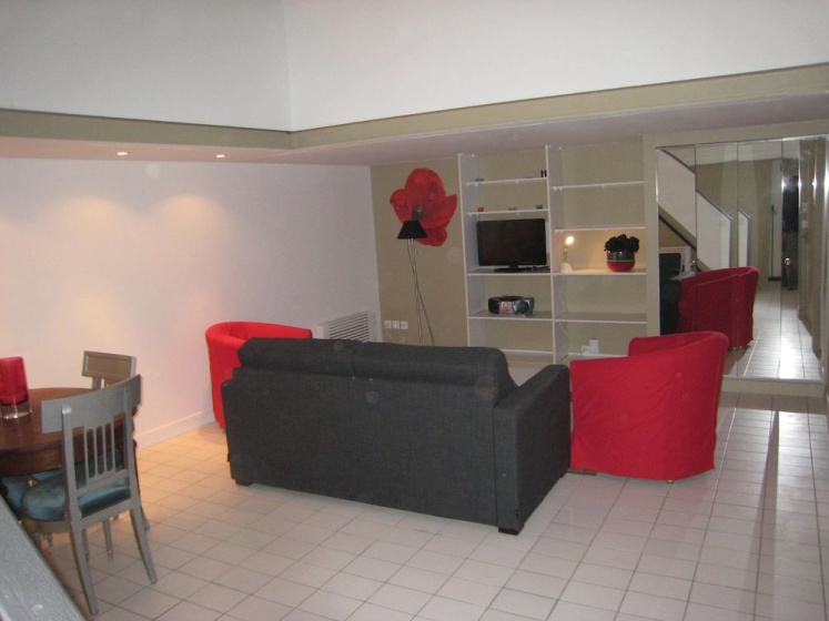 Apartment Fontaines du Temple — отель с удобствами в Париже