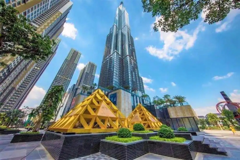 Somi Luxstay Landmark 81 — забронировать отель в Хошимине