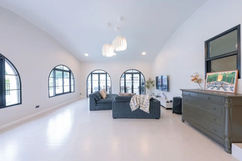 Цены на The 38 Pool Villas Pattaya в Паттайе